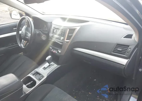 2013 Subaru Outback 2.5I Premium from USA, damaged, VIN 4S4BRBCC5D3203515